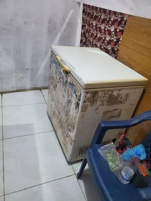 ثلاجه كهربا فريزرمضمونه من اي شي المشتري يجرب ويفحص