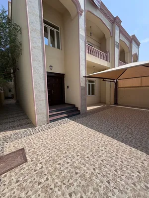 للبيع  فيلا راقية جدًا في مرتفعات الأنصب – موقع مميز