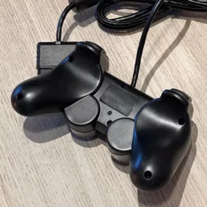 متبقي جهاز واحد فقط اجهزة بلايستيشن 2 ps2  نظيفات 100٪  غير مفتوحات