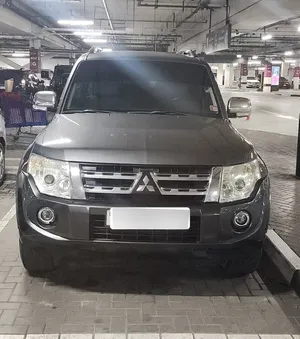 2014 Mitsubishi Pajero 3.8L V6 GCC Specs  Well Maintained, Private Owners