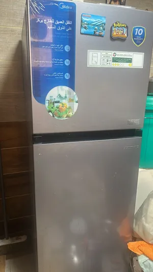 Midea Refrigerator AED 700