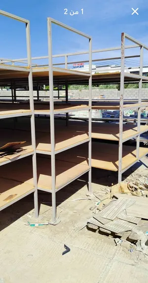 ارفف متينة من الخشب القوي والحديد Sturdy shelves made of strong wood and iron 6 قطع بنفس الطول