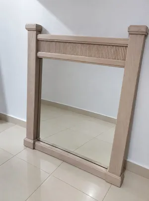 مراية مستعملة جيدة