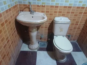حوض وقاعدة حمام للبيع