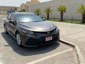 Used Toyota Camry in Abu Dhabi
