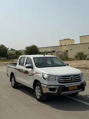 Used Toyota Hilux in Al Batinah