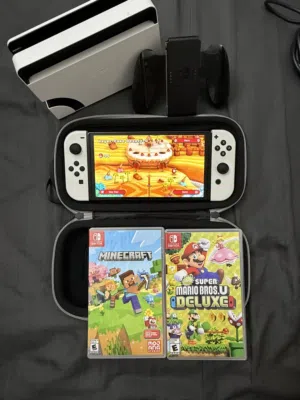Nintendo Switch Oled  (Sale or SWAP For LAPTOP)