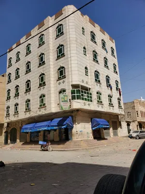 Building for Sale in Sana'a Asbahi