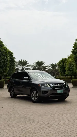 Used Nissan Pathfinder in Al Batinah