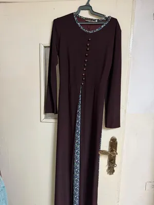 ملابس للبيع