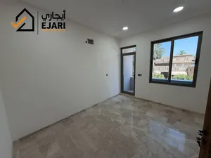 ايجار وحده سكنيه منطقه اليرموك قرب خدمي المطار