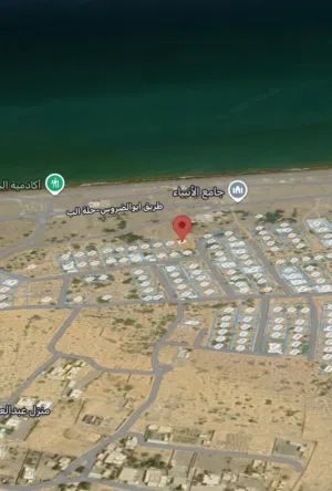 فرصه للبيع قطعتين شبك بالرده مقابل الشاطيء كوووووونر