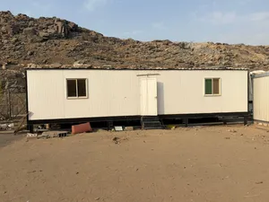 للبيع في مكة المكرمة – كونتينرات وبركسات مستعملة بحالة جيدة