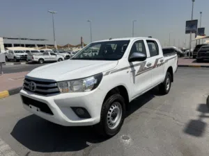 تويوتا هايلكس موديل 2020 جير عادي 4x4