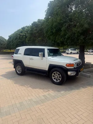 Used Toyota FJ in Al Batinah