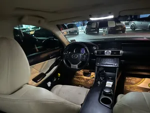 Lexus IS 250 2015