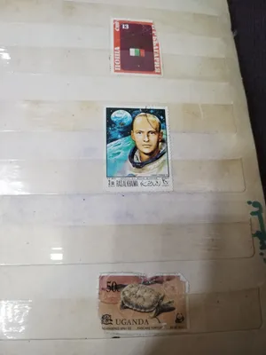 طوابع قديمة من تاريخ 1960 إلى 1995