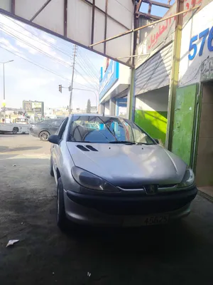بيجو 206 دهان جديد كوشوك جديد ماتور جديد لسه مش نازل على الرخصه ترخيص جديد السياره قير عادي