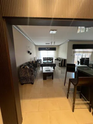 215 m2 3 Bedrooms Apartments for Sale in Amman Al Rabiah