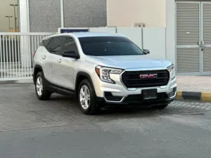 GMC TERRAIN 2022 GCC original paint  SLE Accident free  جيمسي تيرين خليجي صبغ الوكاله بدون حادث