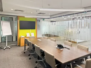 Open plan office space for 10 persons in MUSCAT, Hormuz Grand