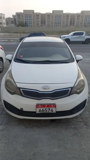 Kia Rio 2014 , 1400CC , KM 237,600 , 4 Cylinders  AED 11,500
