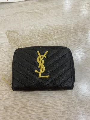wallet for sale بوك للبيع جدا ممتاز وراقي ومن داخل فنان لكنه مب اصلي بس جدا عملي
