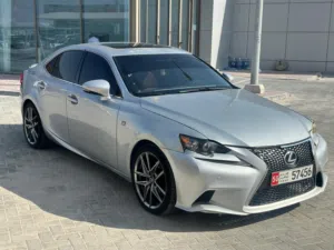 Used Lexus IS in Abu Dhabi