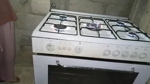 غاز وفرن للبيع