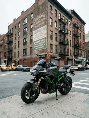 KAWASAKI Z H2 SUPERCHARGE