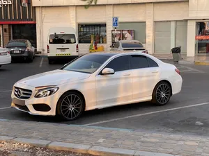 مرسيدس C200 خليجي  مالك ثاني في الدولة