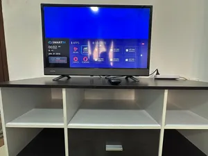Toshiba 32 Inch Smart TV Built-in Wi-Fi YouTube Original Remote & Wall Mount