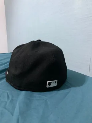 طاقية سايز 56.8 ماركة: نيو ارا (new era)