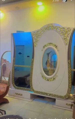 غرفه ايطاليه كامله الملحقات جديده كلش بدون مندر جربايه سعرها 800وبيها مجال عنون براضعيه