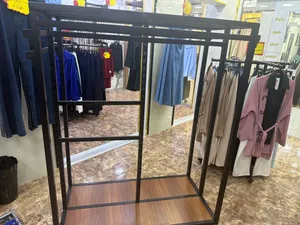 ستاند خشبي مع حديد نوعيه ممتازه