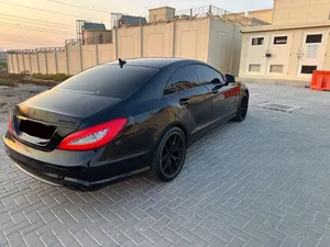 مرسيدس CLS 2014 350 مواصفات خليجية خالية من الحوادث السعر قابل للتفاوض للجادين