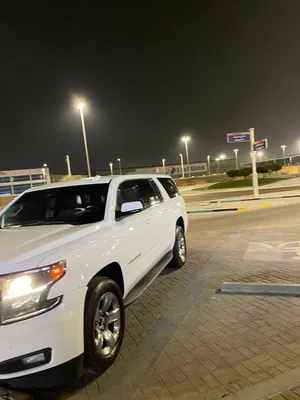Used GMC Suburban in Abu Dhabi