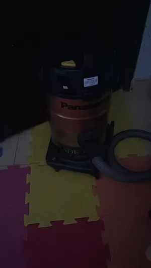 مكنسة كهربائية بانسونيك