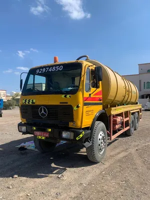 sewage water tanker  for  sell   تنكر مياه مجاري للبيع