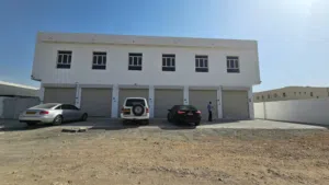 للايجار محلات و مكاتب و ورش ف الجفنين الصناعيه علي الخط الاول مباشره  shops & offices for Rent