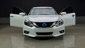 Used Nissan Altima in Ajman