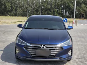 Hyundai Elantra 2020 v4 perfect condition