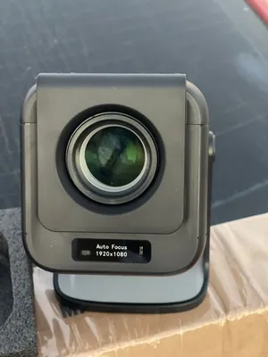 بروجكتر ذكي Full HD 1080P مع شاشة عرض 100 بوصة