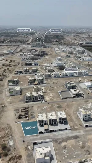 أنا المالك 3 ارضي سكنية في بركاء منطقة الهرم خلف المحكمه