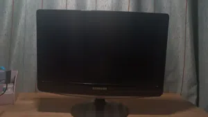 شاشة كمبيوتر سامسونق للبيع مستعجل شوف الوصف