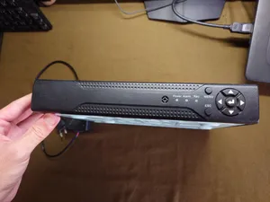 دي في ار DVR جهاز تسجيل و عرض للكاميرات