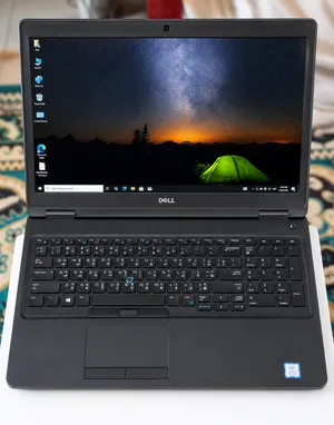 للبيع لابتوب dell core i5 الجيل الثامن بسعر 770 ريال المكان الرياض الملحقات شاحن