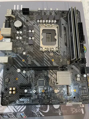 للبيع كومبو رامات 16GB DDR4 مع مذربورد B660M
