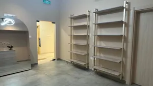 بوتيك ازياء نساء للبيع (أمور بوتيك ) علامة تجارية مسجله المعبيلة الثامنة مدينة السلطان هيثم ,,
