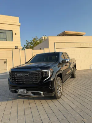 GMC SIERRA DENALI ULTIMATE